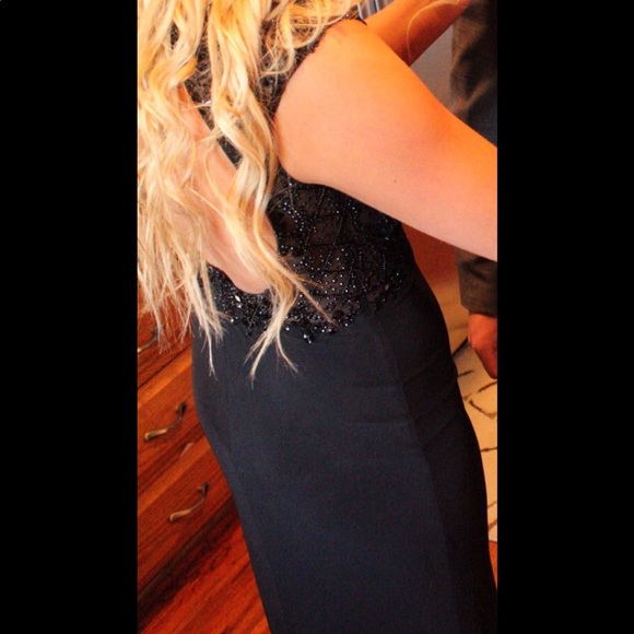 PROM DRESS - Picture 2 of 2
